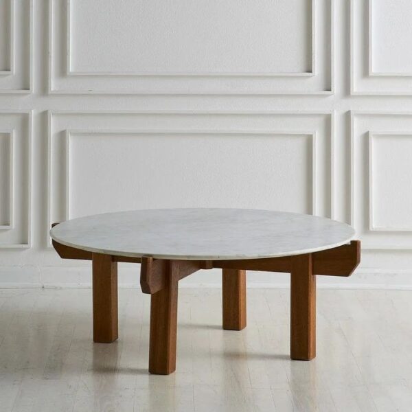 SOLID WOOD ROUND COFFEE TABLE